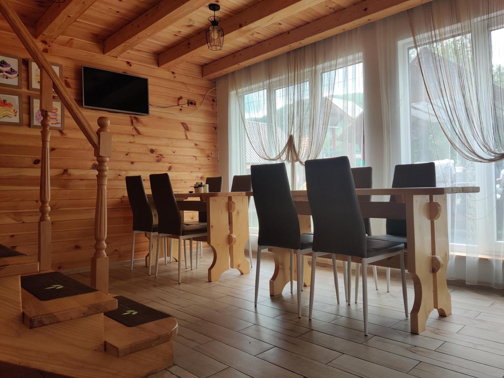 "У Яслигана" Hotell Pilipets Eksteriør bilde