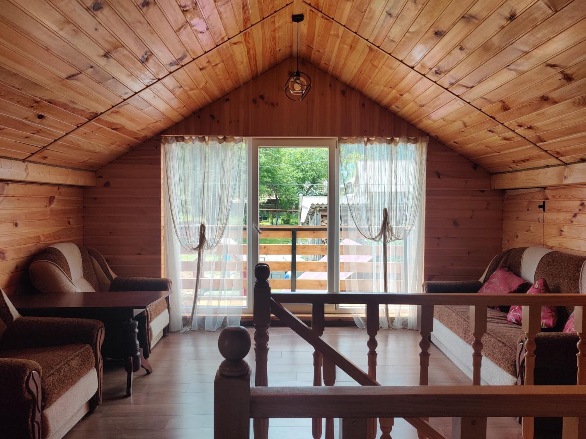"У Яслигана" Hotell Pilipets Eksteriør bilde